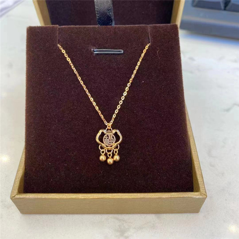 中国黄金 k金750项链